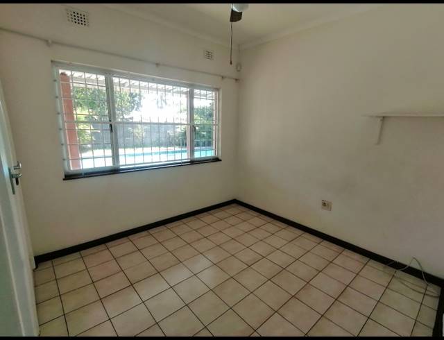 3 BEDROOM FREESTANDING TO LET IN PANORAMA